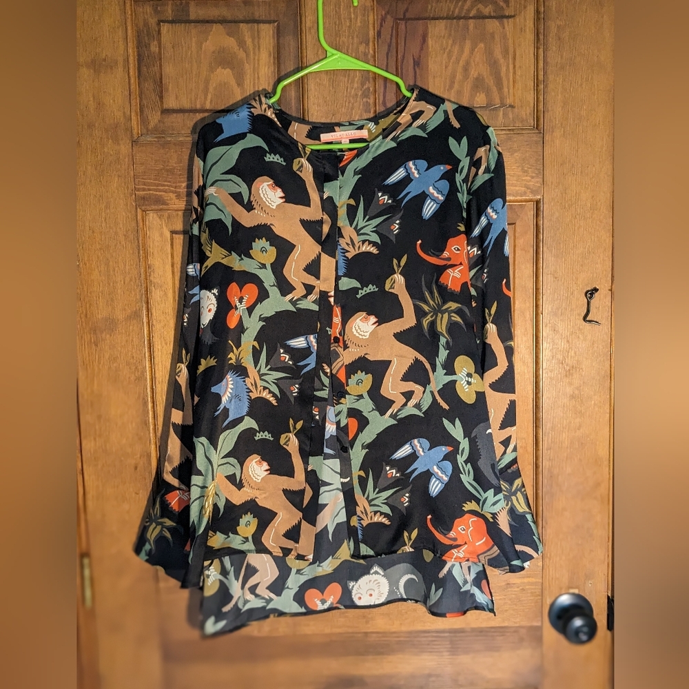 Gorgeous silk blouse from Vilallago